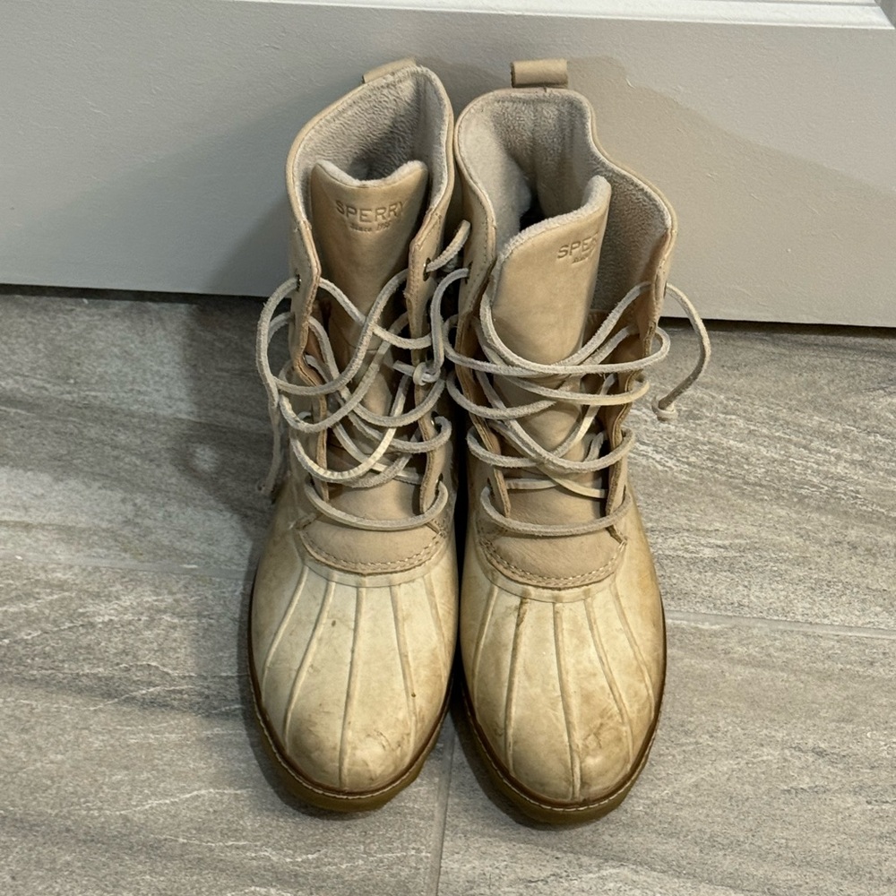 Sperry Beige Lace-Up Boots